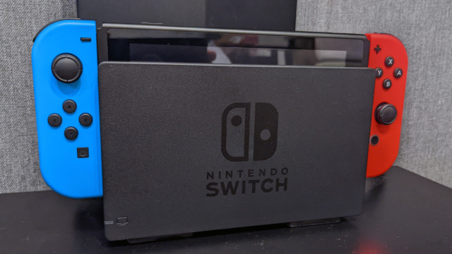 NintendoSwitchがスリープ中に熱くなるのは有線LANが原因だった