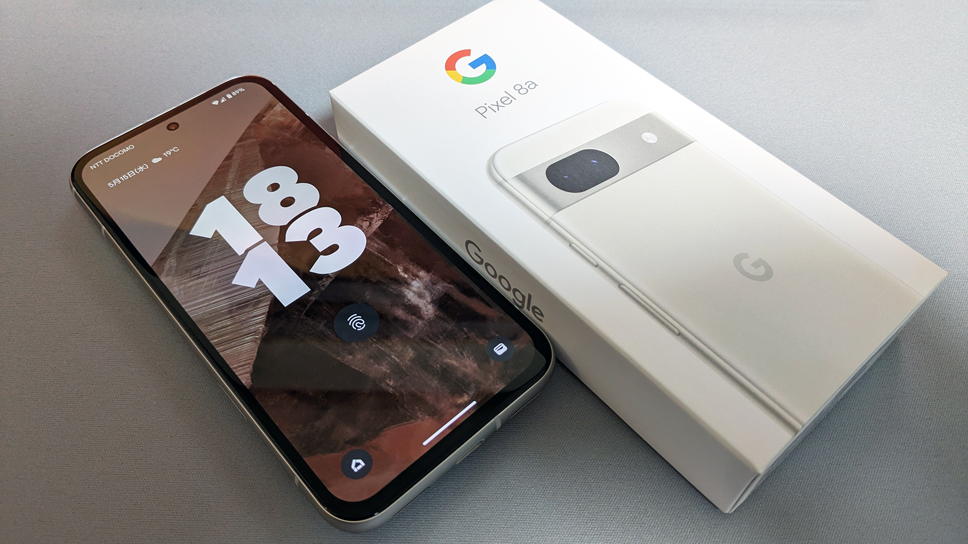 傷ありのpixel 6とpixel 8a 安く設定 Google Pixel 8aです、6aより少し重い気がしますが、やっぱりいいです