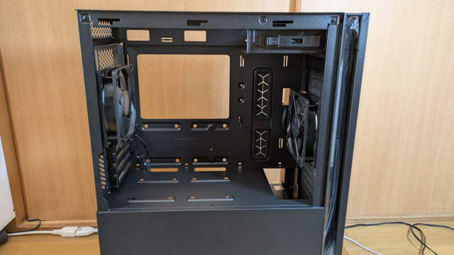 Cooler Master Silencio S400