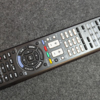 複数のリモコンをSONYの学習リモコン「RM-PLZ530D」でまとめて管理。効きも良くて満足。