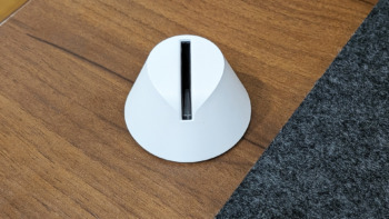 MagSafe用リング「iRing Mag」を付けたまま固定できるスタンド「iRing 専用 ドック」を使ってみたら便利だった