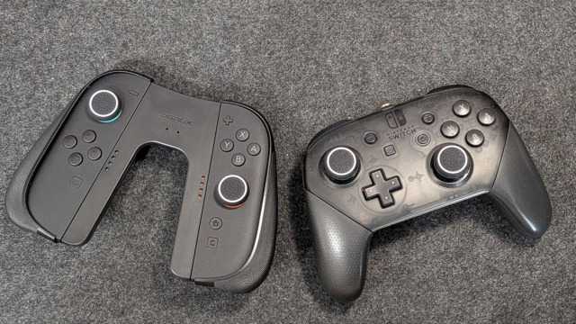 Switch2用V字型JoyCon2充電グリップ+ケースセット