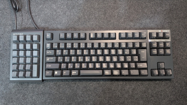 REALFORCE RT1