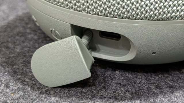 Xiaomi Bluetooth スピーカー Essential
