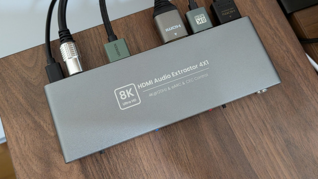 avedio links 8K HDMI2.1 切替器/音声分離器